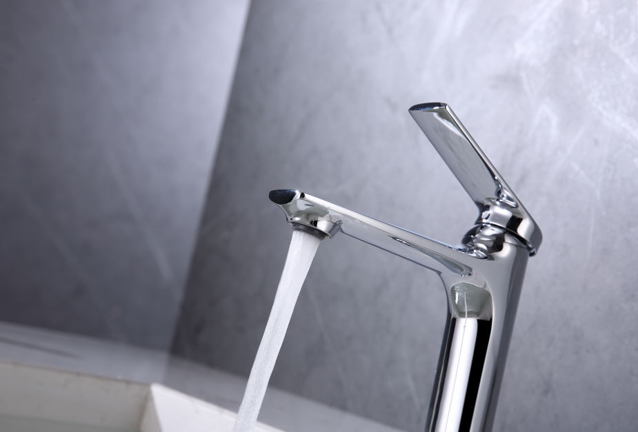 Solid Brass Chrome Bathroom Sink Faucet  2