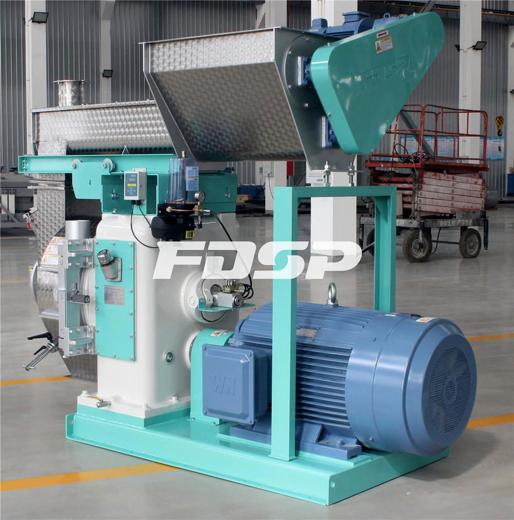 Wood Chips Sawdust Pelleting Machine Mill 2