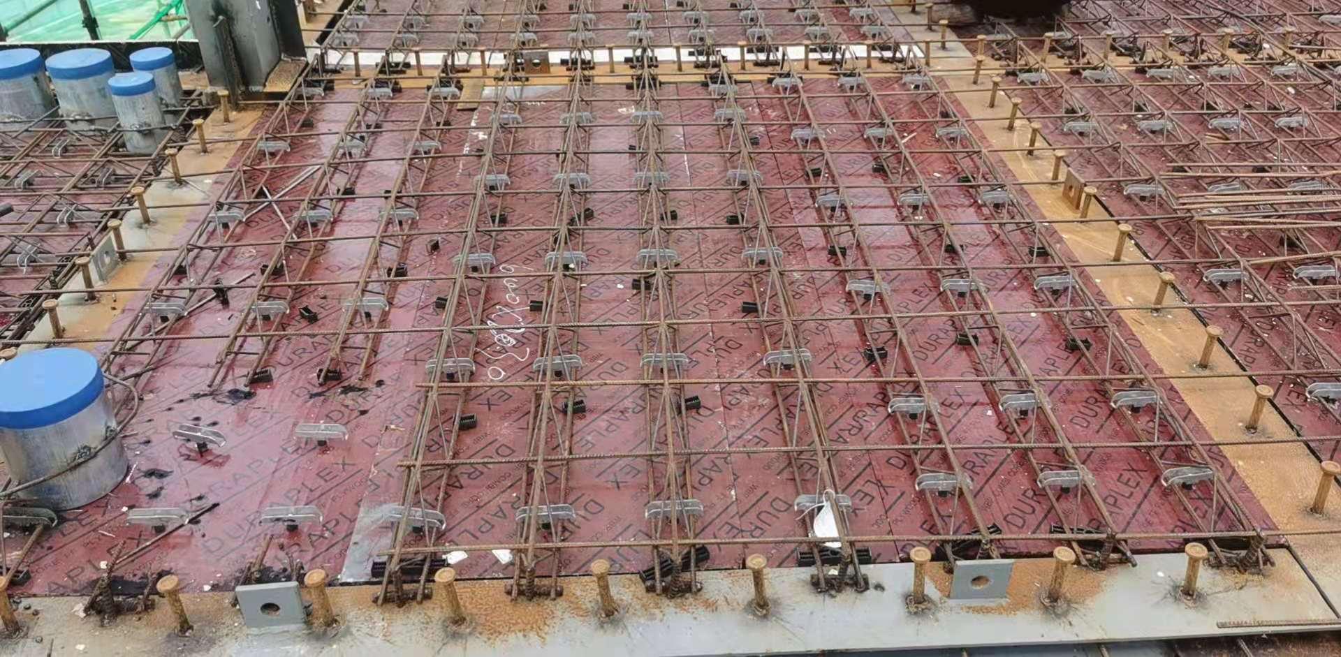 江苏海安建筑钢构厂家钢筋桁架楼承板 2