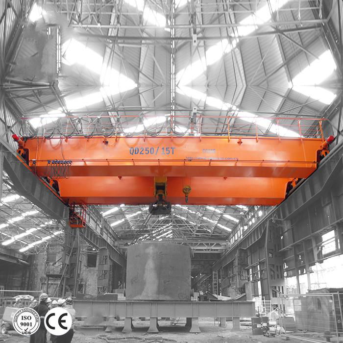 Double Beam Bridge Crane With Main Hook And Auxiliary Hook 3