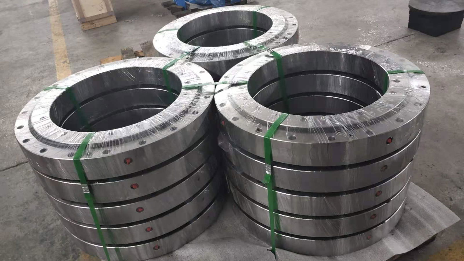 KR35H-3 Slewing Ring Bearing Manufacturer KR35H3