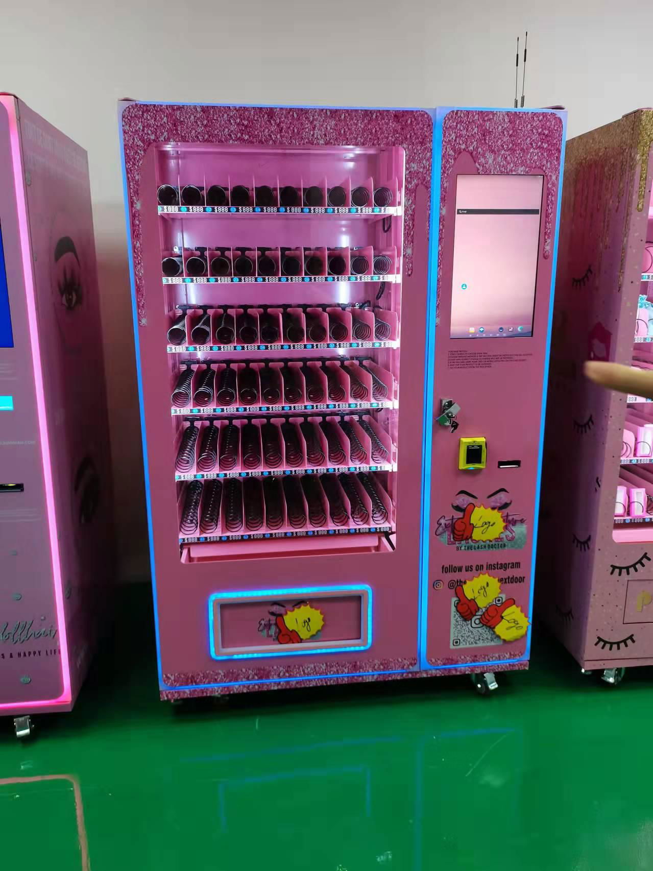 Self Service Glitter Cabinet Cosmetic Vending Machine For Eyelashes and False Ha 2