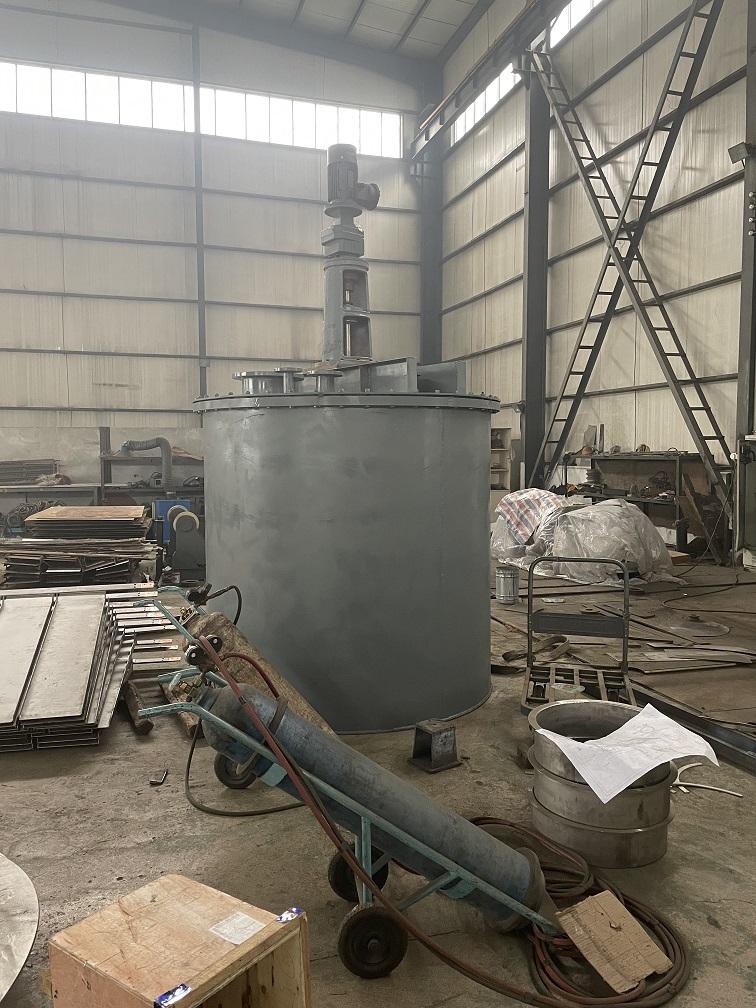 Titanium reactor, titanium coil, titanium equipment, titanium pressure vessel 4