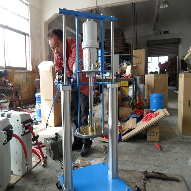 Double Air Cylinder Action High Pressue Pump 5