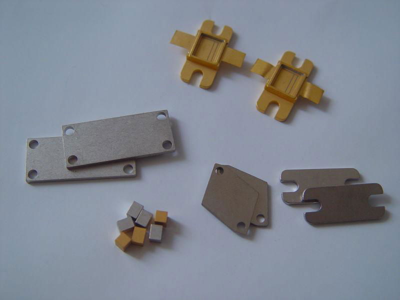 Semiconductor package base plate