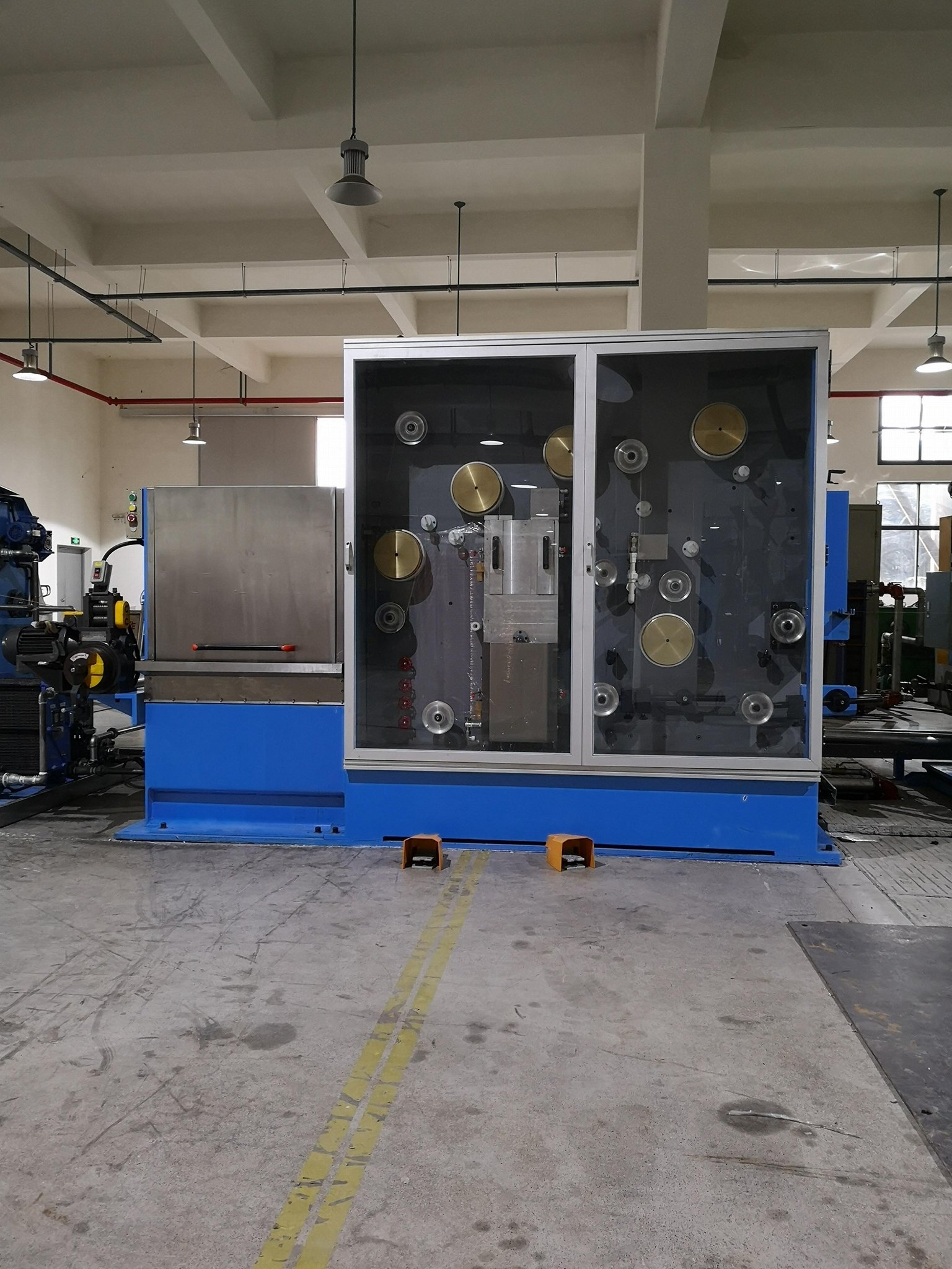 High Precision Tandem Wire and Cable Extrusion Machine 3