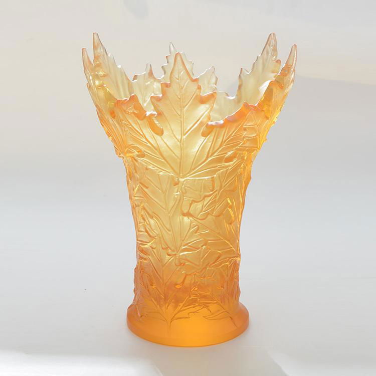 Luxury Crystal Large Ornament Modern Maple Leaf Clear Case Decor 5