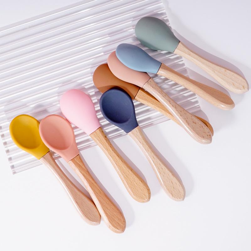Soft Spoons Infant Silicone Spoons With Wooden Handle FS13 maxonn