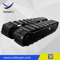 Hot sale crawler mobile crusher rubber pads track undercarriage from China 1