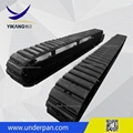 Hot sale crawler mobile crusher rubber pads track undercarriage from China
