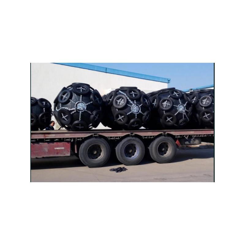 rubber fenders,Pneumatic rubber fenders,marine rubber fender,marine fenders 3