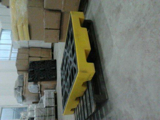 chemical pallet chemical spill pallet rotational moulds 3