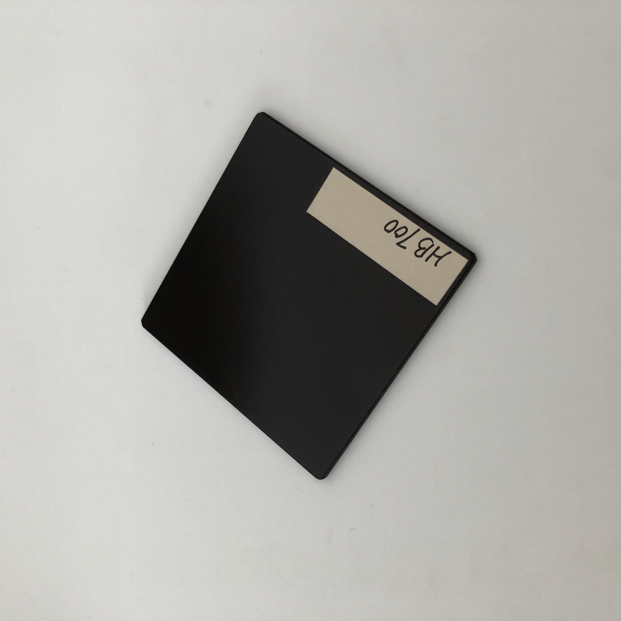 長波通紅色HB700光學玻璃 可在各種惡劣環境條件下使用濾光片 2