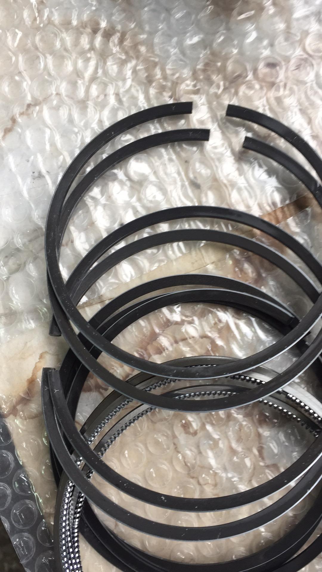 Mitsubishi engine piston ring 4D32 2