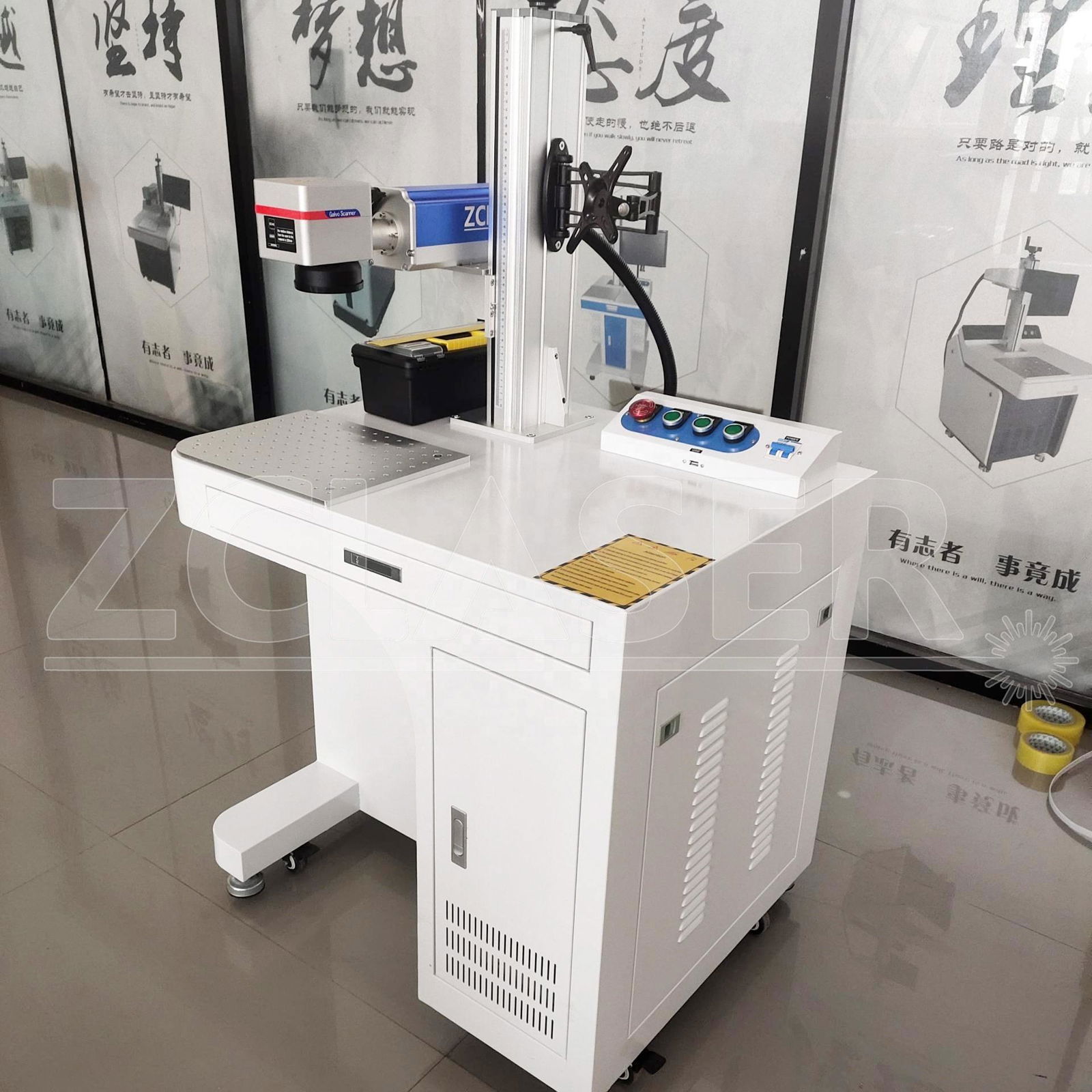 30W Desktop Fiber Laser Marking Machine With Computer 5