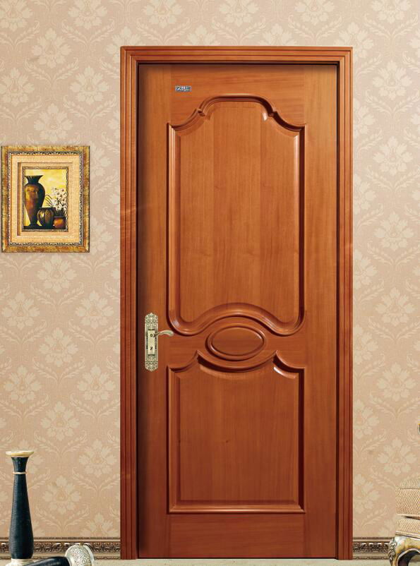 Solid wooden door 