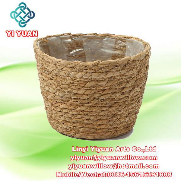 Storage Baskets with Handle Plastic Lining Weave Wicker for Planting Flower 4