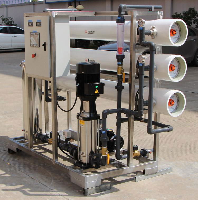 6 ton per hour Industrial Borehole Water Filter Reverse Osmosis RO System 3
