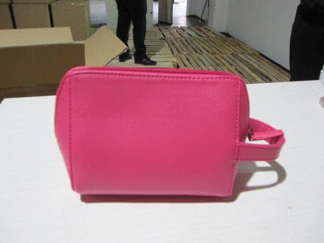 Ladies handbag production inspection services in China 3