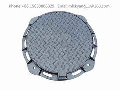 Ductile iron manhole cover