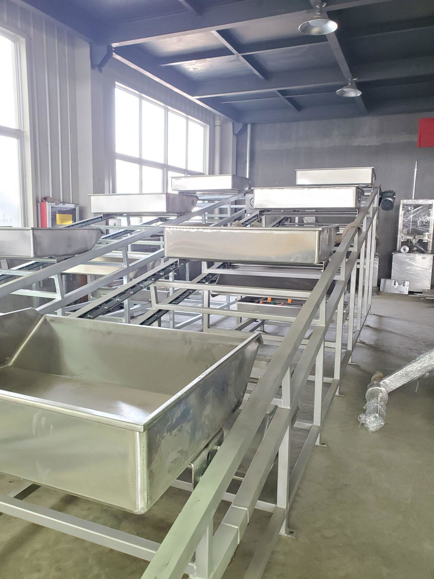 White Offal Synchronous Inspection Conveyor For Cattle Slaughtering Line 5