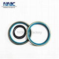 Mercedes-Benz truck oil seal 1