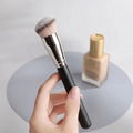 Vegan Hair Angled Foundation Brush OEM      Customized Foundation Brush     1