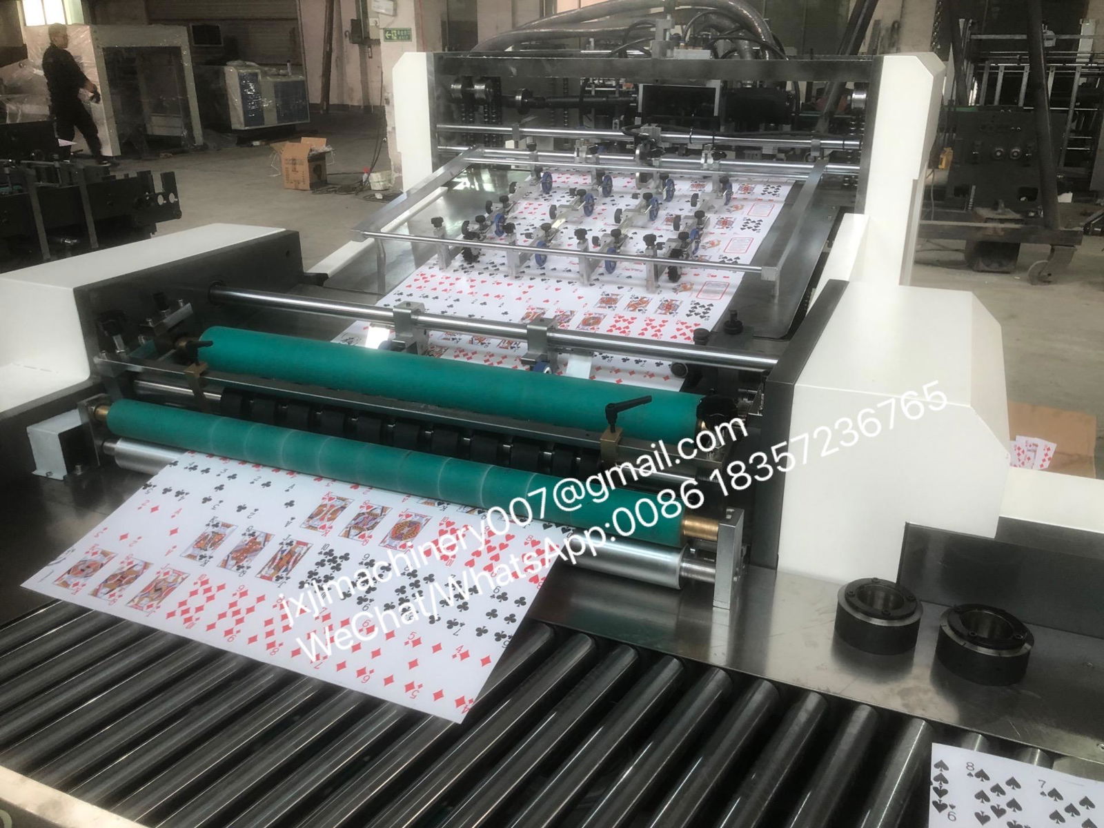 Easy Operate Automatic Poker Slitting Machine Playing Cards Making Machine 2