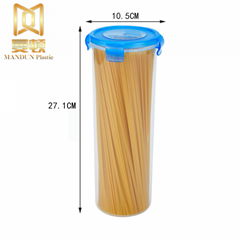 Round transparent plastic container for