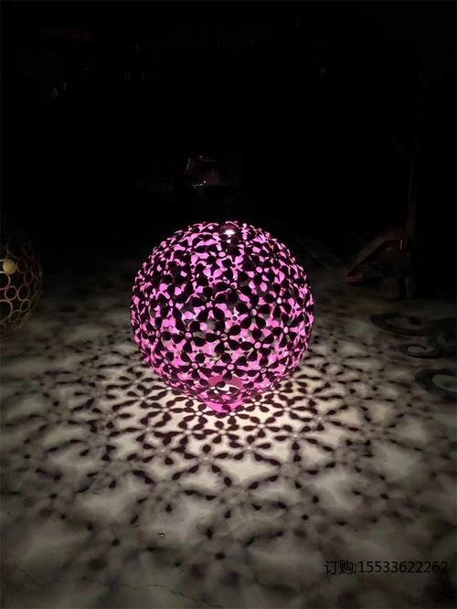 定制不锈钢镂空圆球雕塑户外水景发光花球字景观抽象摆件镜面 4