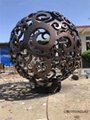 不鏽鋼發光鏤空球雕塑園林景觀戶外水池金屬鐵藝圓球抽象創意擺件 1