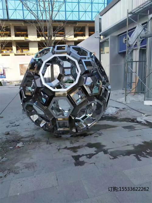 不锈钢镂空球灯光球圆球路灯雕塑定制酒店广场现代简约装饰摆件 3