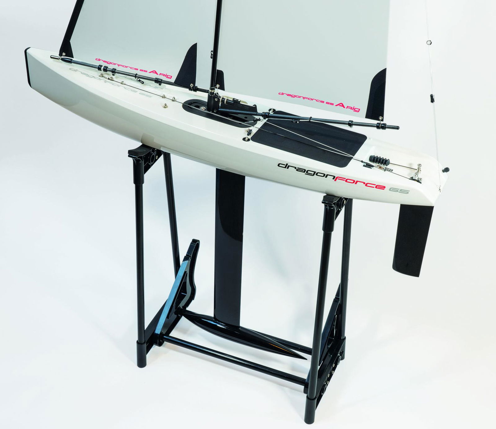 Dragon Force 65 V7 Racing Class DF65 RC sailboat