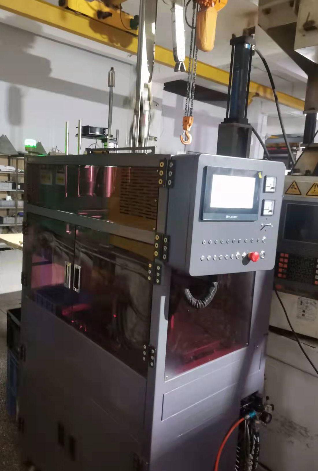 通用型全自動剪水口機用於塑膠件水口剪切 4
