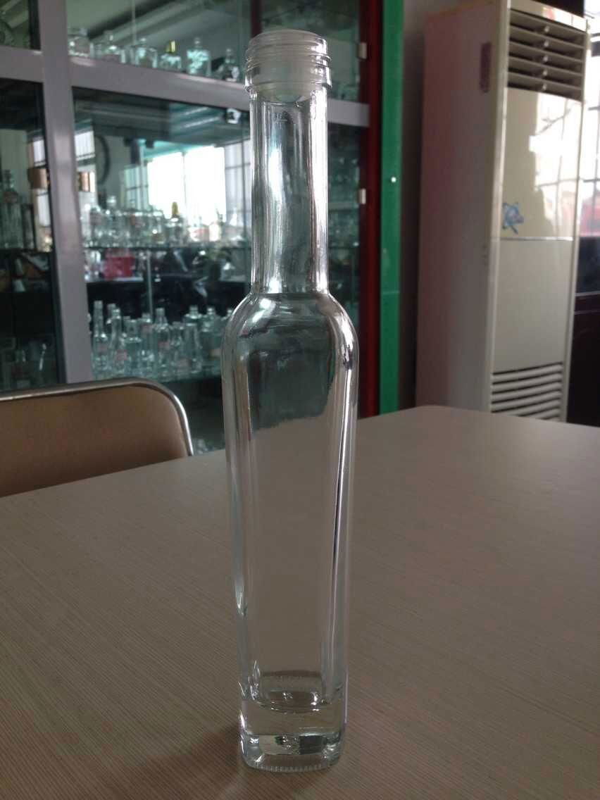 Clear Glass Liquor Bottles       Juice Bottles Wholesaler 4