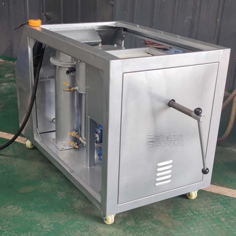 高粘度油加熱型板框濾油機 3