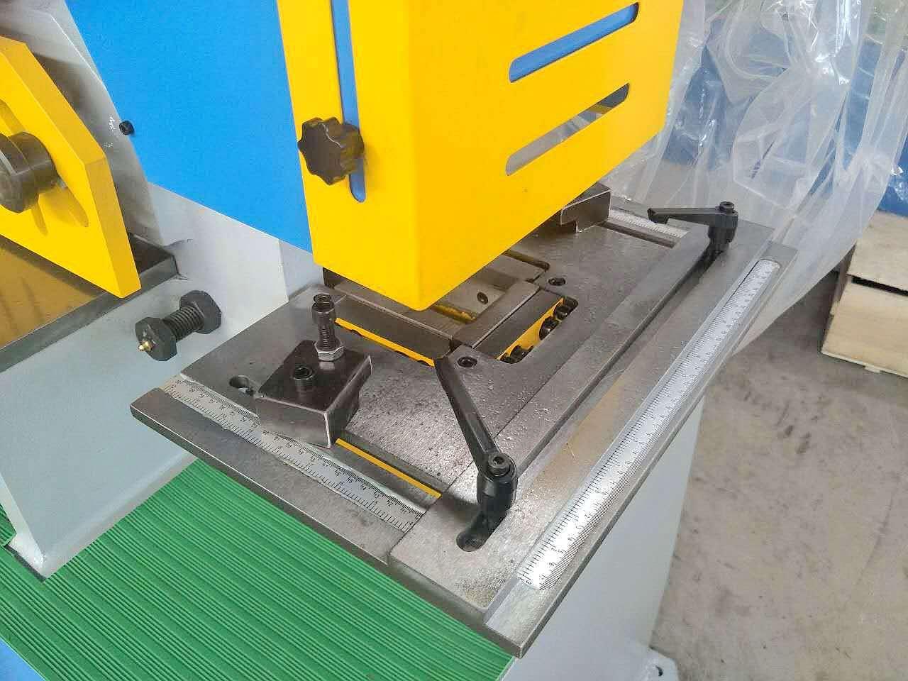 Q35Y-16 Hydraulic combined punching and shearing machine 4