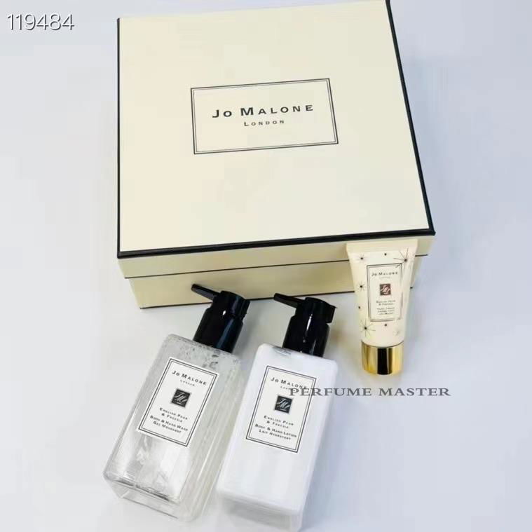 Jo Malone Personal Care Set 3 in 1  5