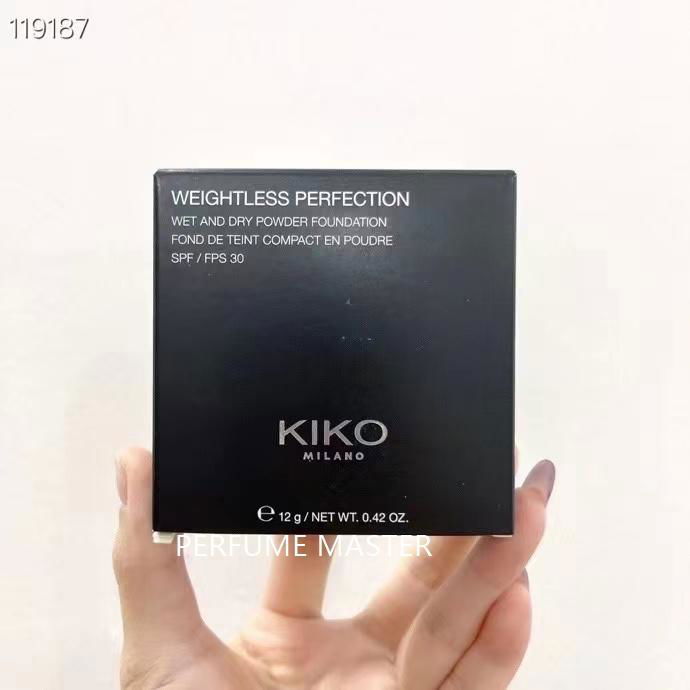 kiko milano weightless perfection wet and dry powder foundation 4