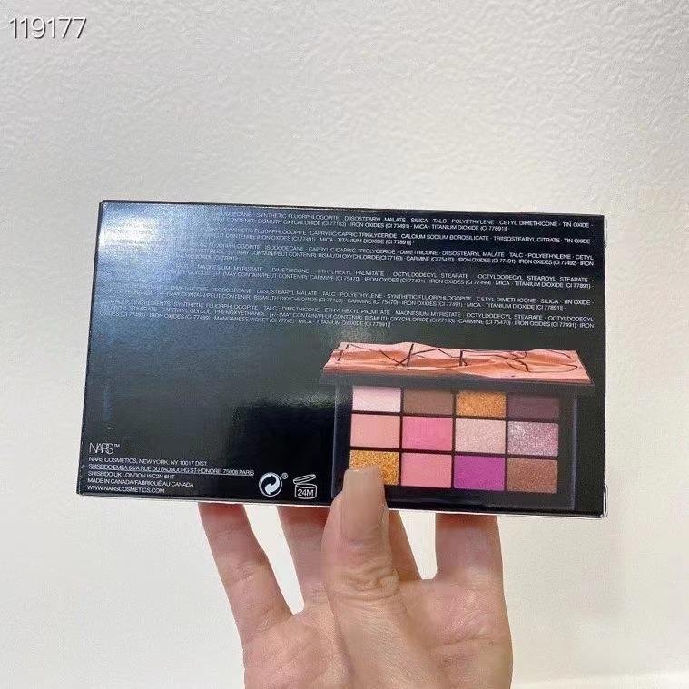 nars narsissist loaded 12 color high pigment - eyeshadow palette 2