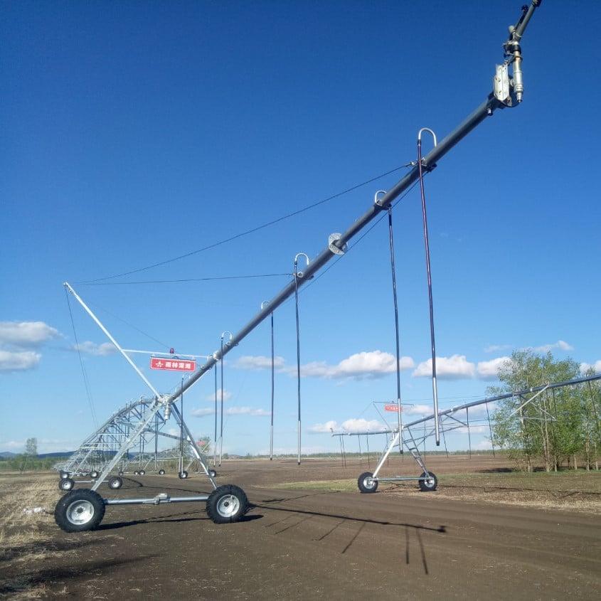 China Yulin Center Pivot Irrigation System Machine for Farm Irrigation