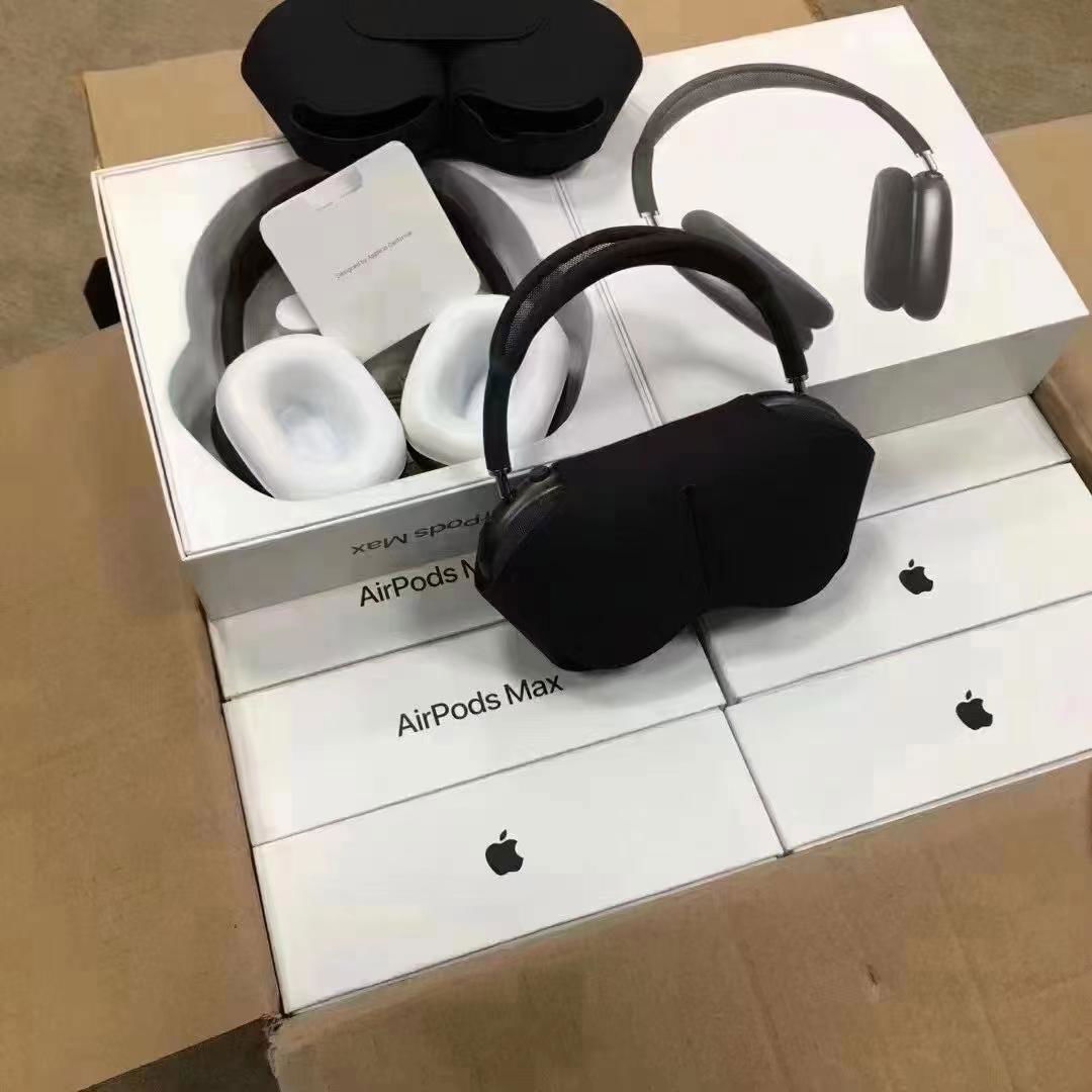 Apple AirPods Max Wireless Over-Ear Headset Headphones 3