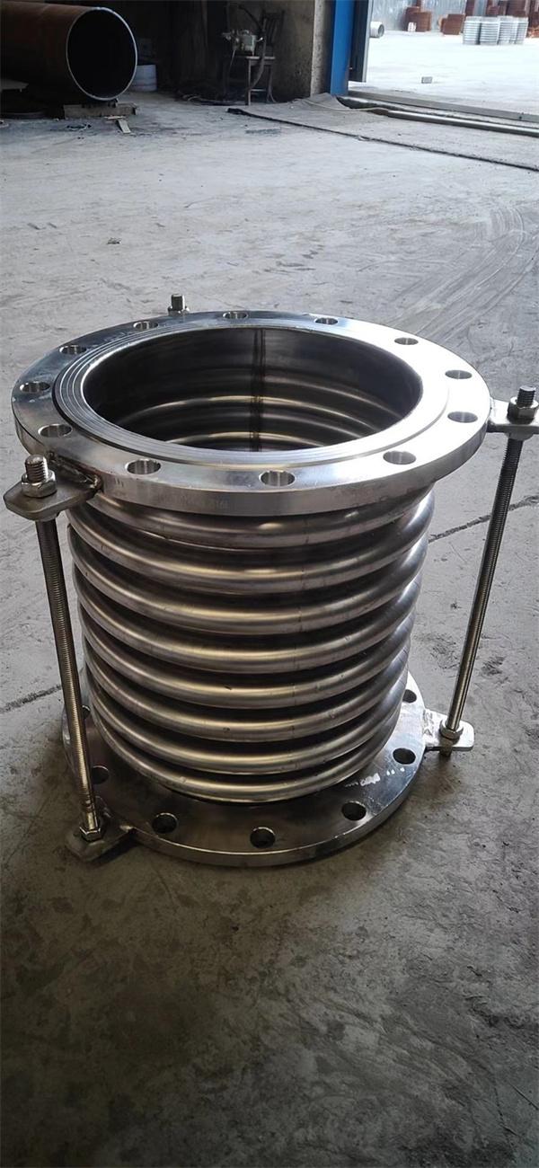 內蒙古直埋式波紋補償器 3