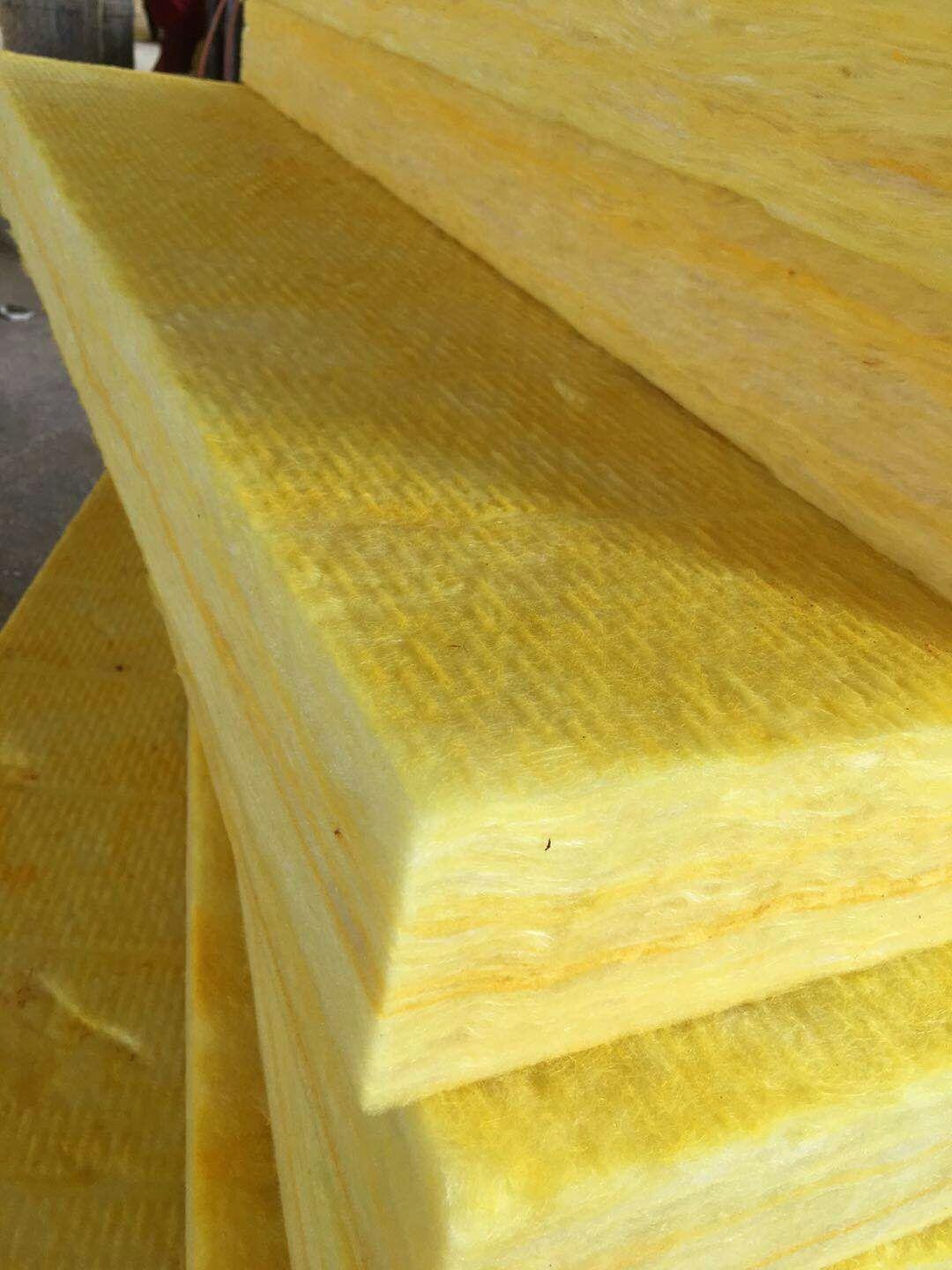 New Design Modern Professional 25mm Thick Fireproof Batts Insulation Glass Wool 2