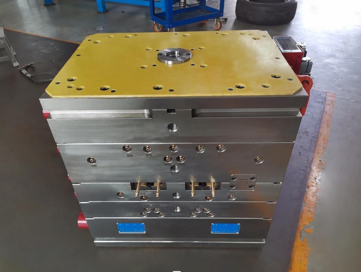 ustom Rapid Prototype Tooling Plastic Injection Mold,mould,tool,prtotype moud 3