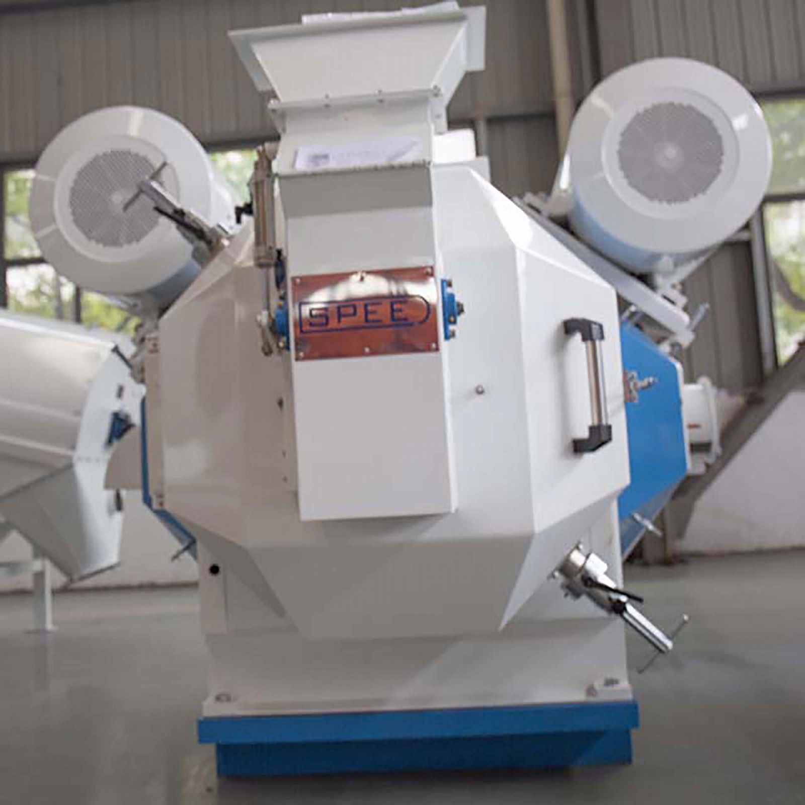 Customized product-Livestock and poultry pellet mill