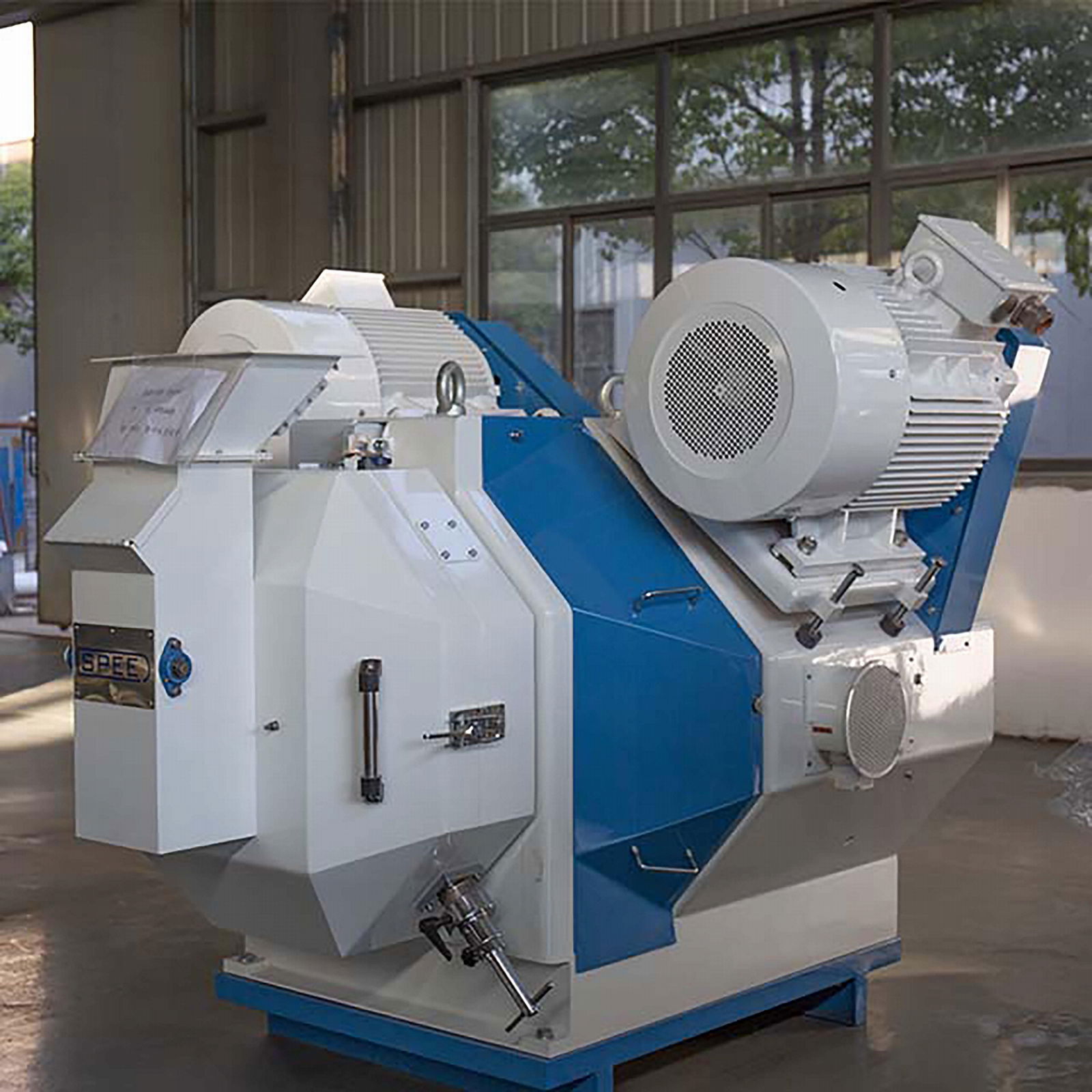 Customized product-Livestock and poultry pellet mill 4