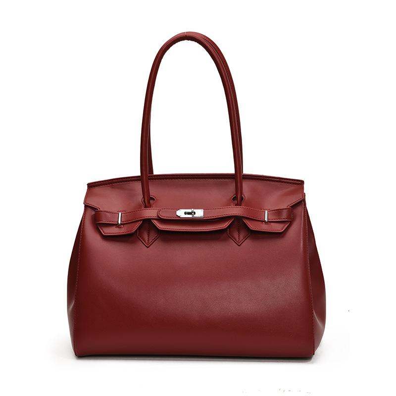 Female classic design single shoulder Kelly bag 3