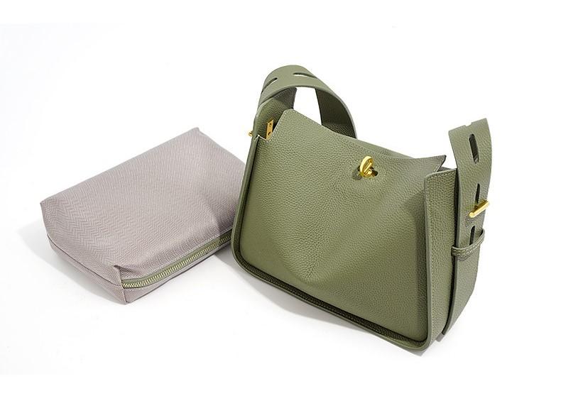 2025 new bag female pillow bag 5