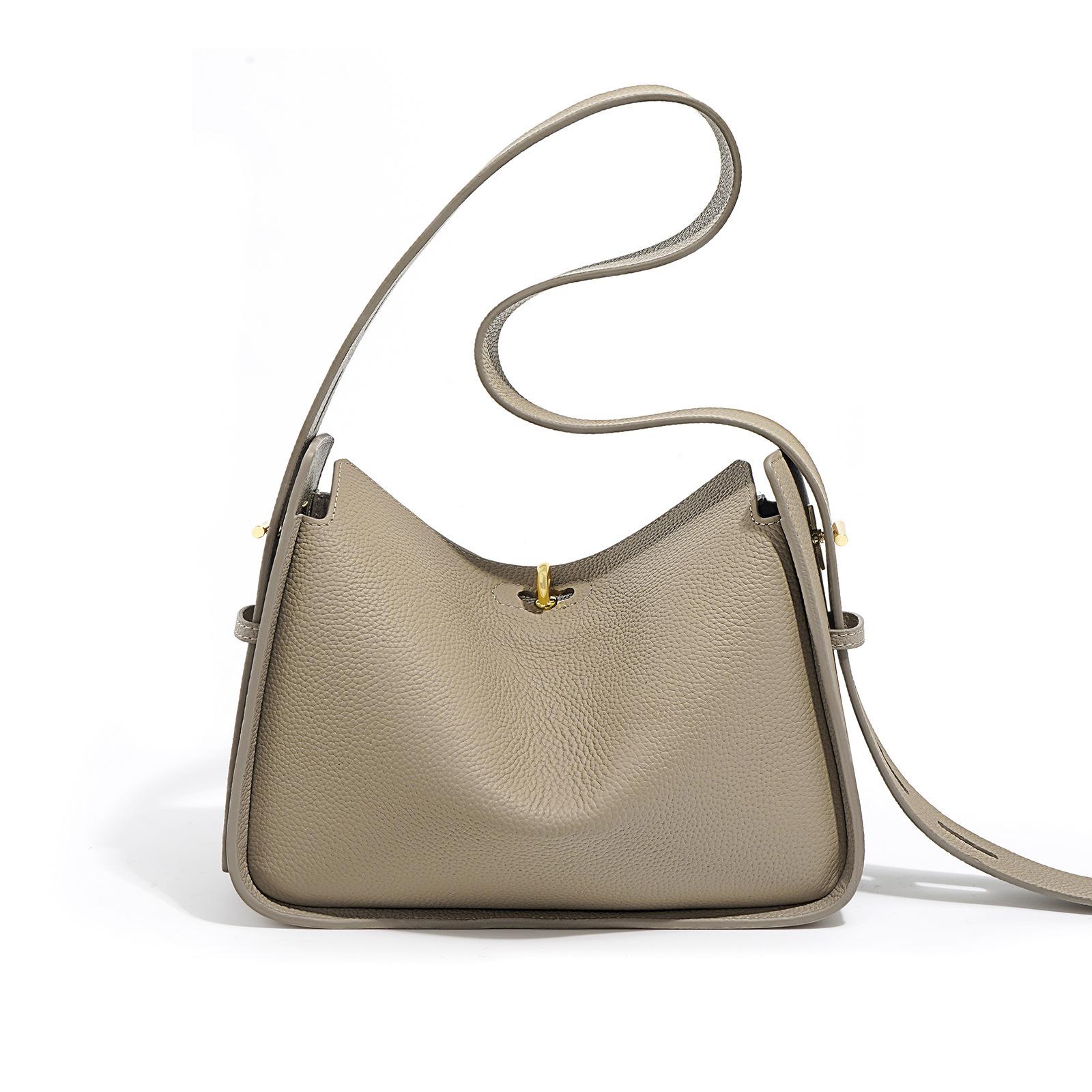 2025 new bag female pillow bag 2